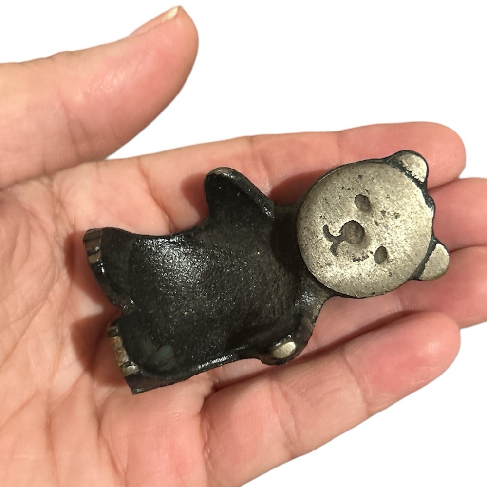 Walter boss Mini Cast Iron Bear Counterpoint San Francisco 94103 Made in Japan